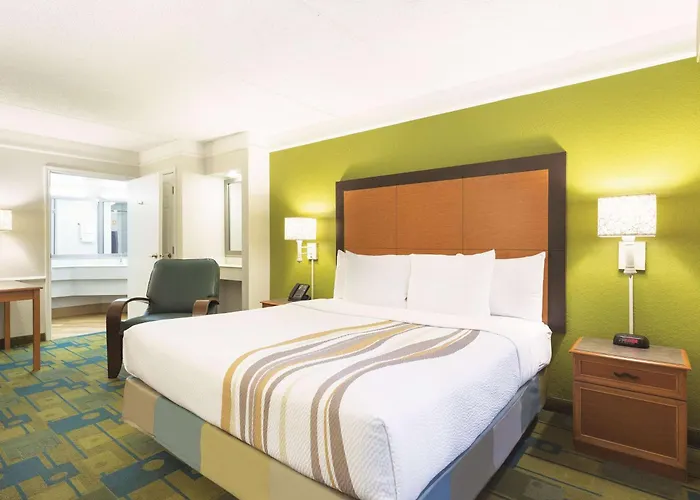 La Quinta Inn By Wyndham San Diego Chula Vista