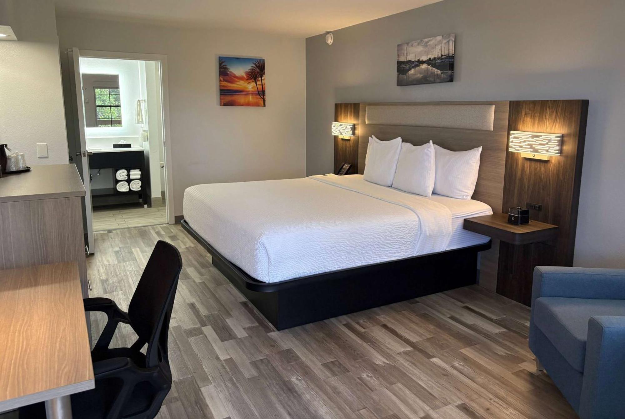 La Quinta By Wyndham San Diego Hotel